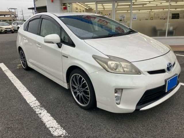 Car thumbnail 2