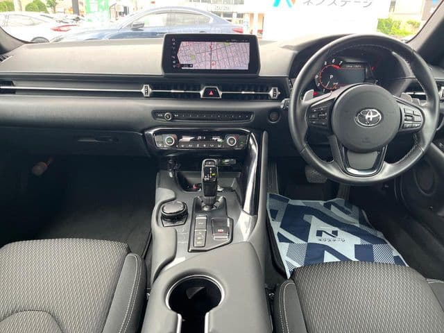 Car thumbnail 2