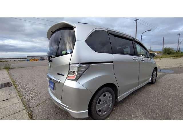 Car thumbnail 4