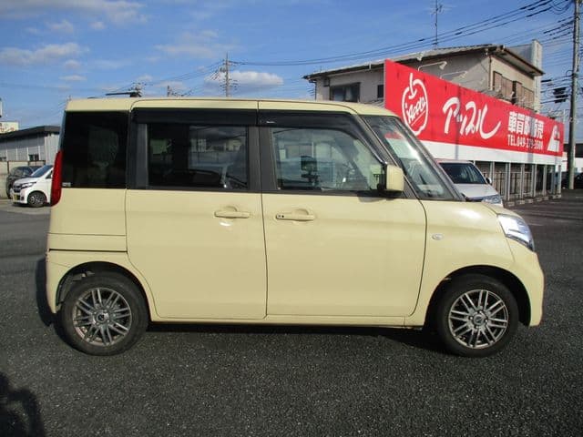 Car thumbnail 4