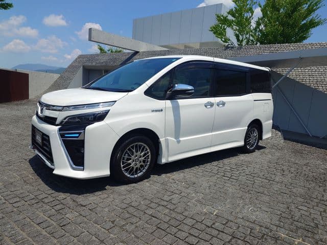 Car thumbnail 2