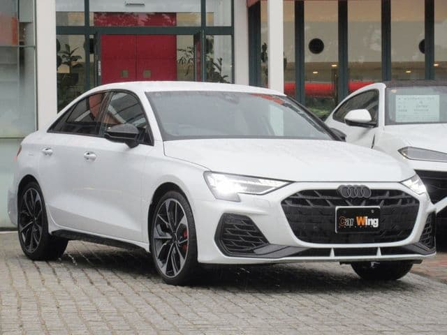 Car thumbnail 4