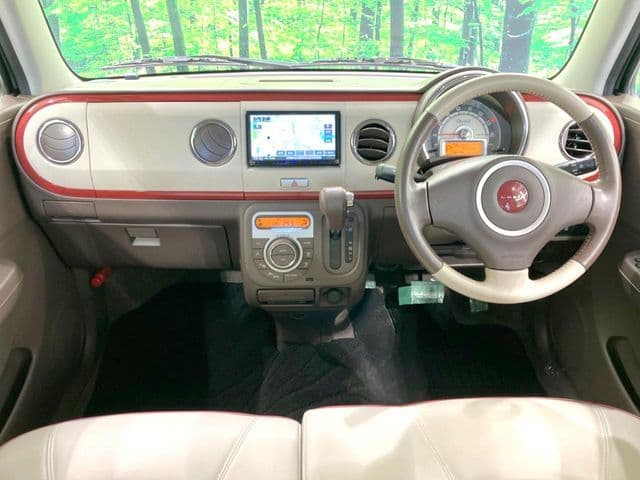 Car thumbnail 2