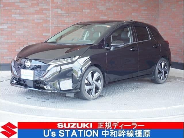 NISSAN
