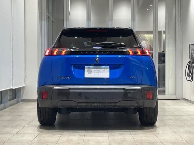 Car thumbnail 4