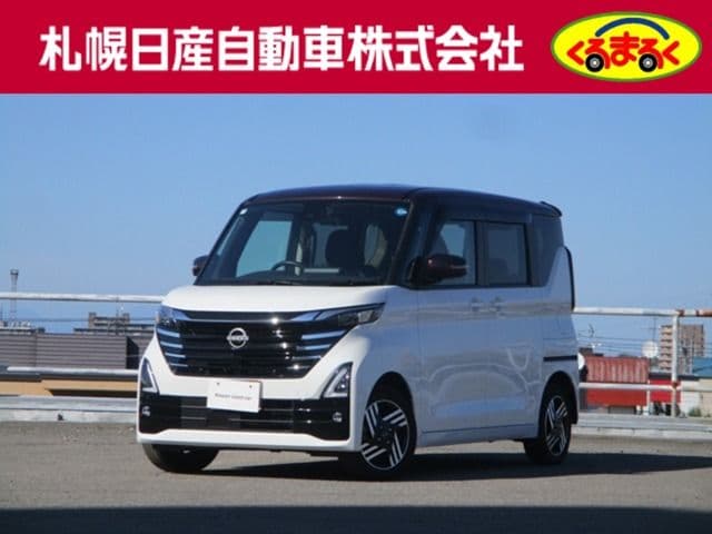 NISSAN