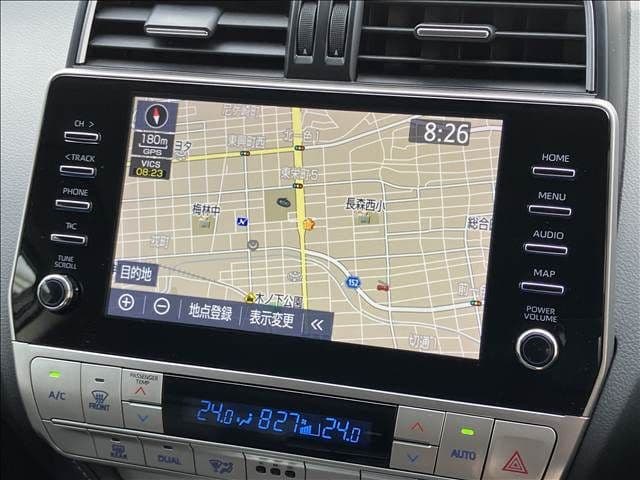 Car thumbnail 3