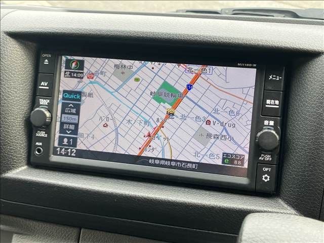 Car thumbnail 3
