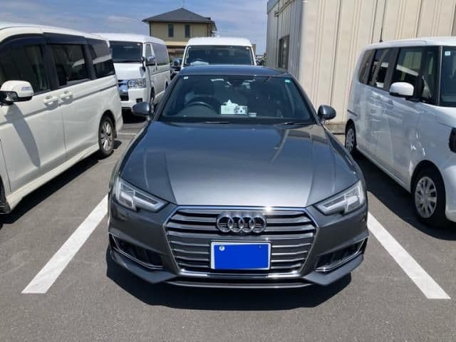 AUDI