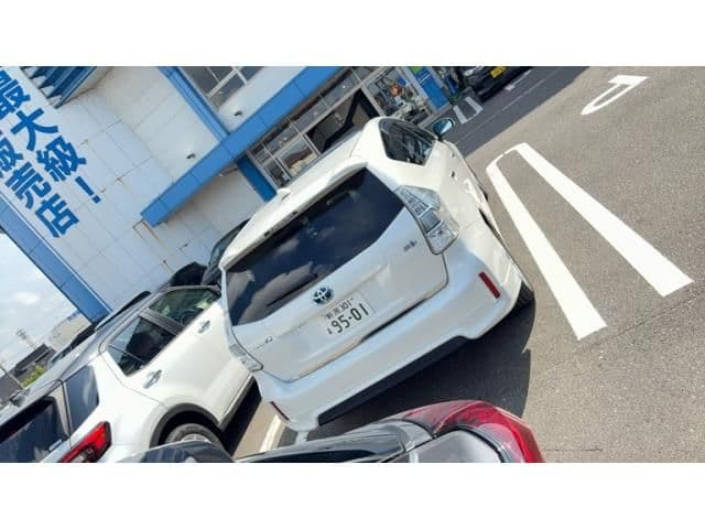 Car thumbnail 2