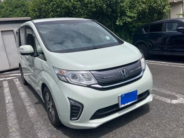 Car image 1