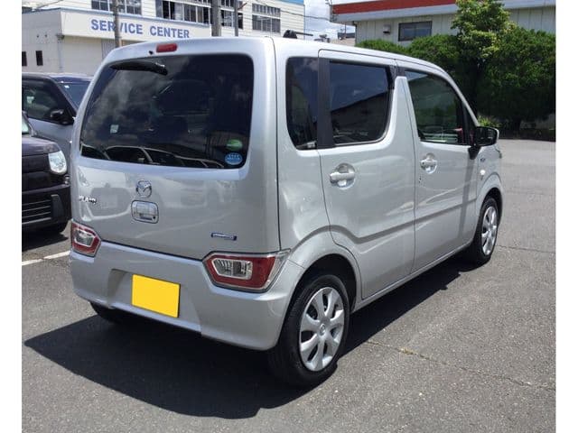 Car thumbnail 4