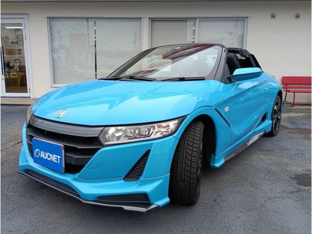 Car thumbnail 3