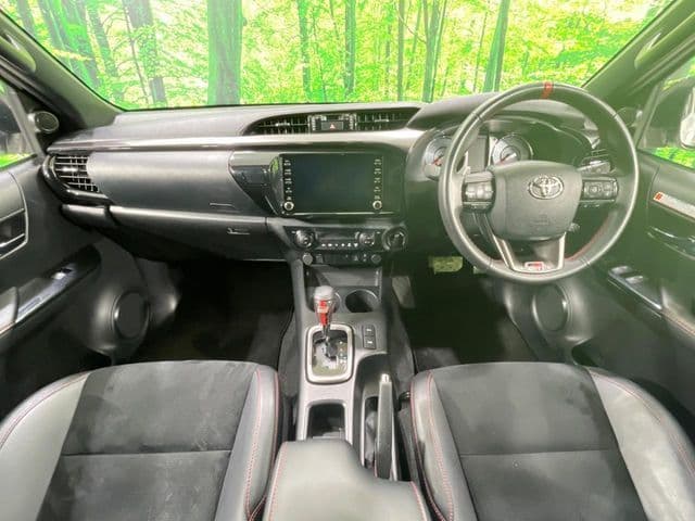 Car thumbnail 2