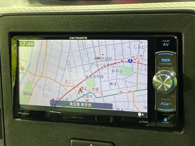 Car thumbnail 3