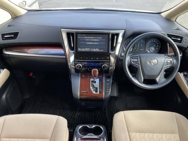 Car thumbnail 3