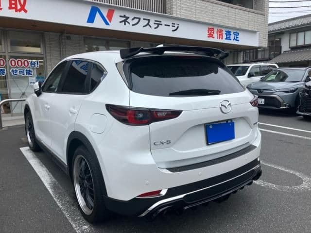 Car thumbnail 2