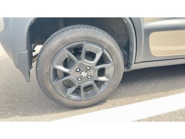 Car thumbnail 4