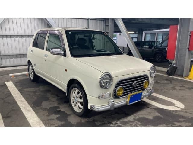 Car thumbnail 2