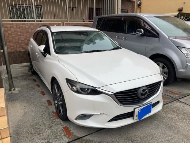 Car image 1