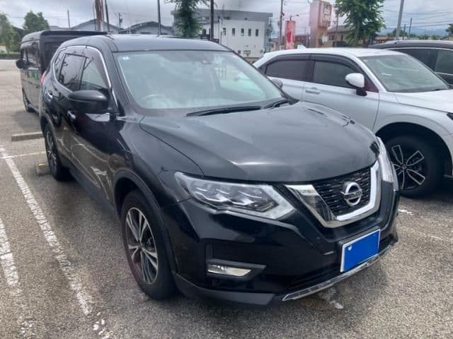 NISSAN