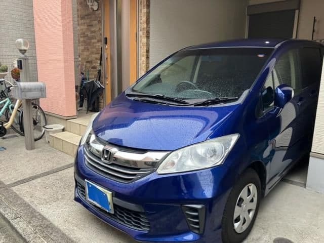 Car image 1