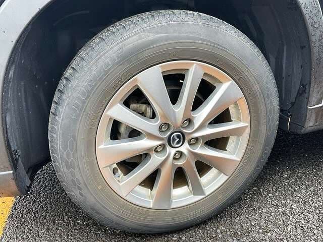 Car thumbnail 4