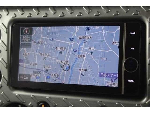 Car thumbnail 2