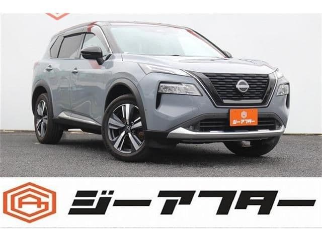 NISSAN