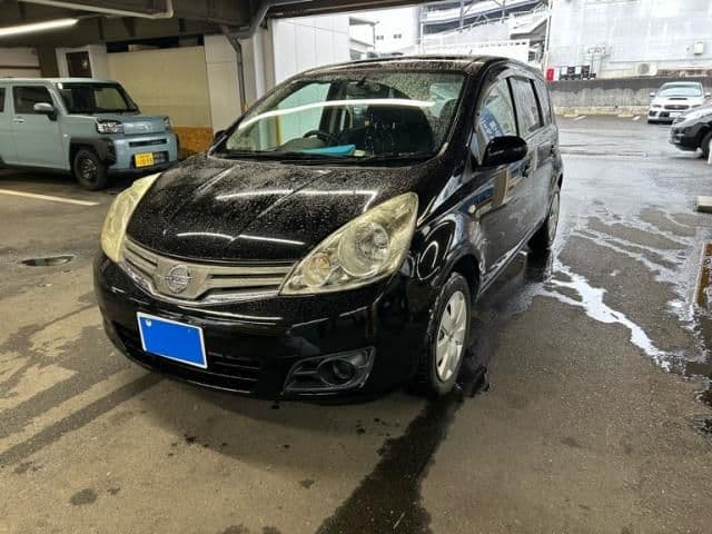 NISSAN
