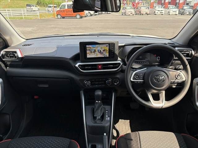 Car thumbnail 2