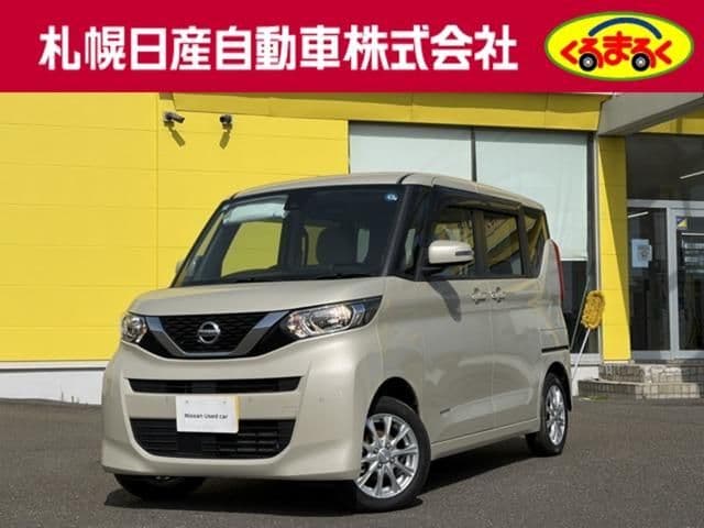 NISSAN