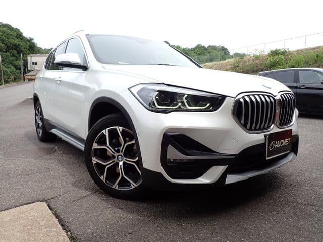 Car image 1