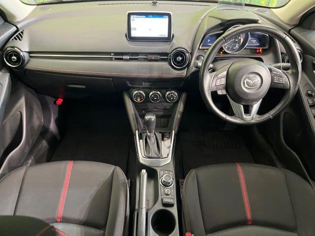 Car thumbnail 2