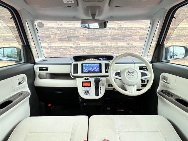 Car thumbnail 2