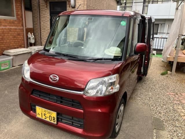 Car image 1