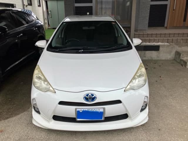 Car image 1
