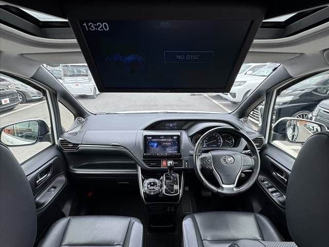 Car thumbnail 2