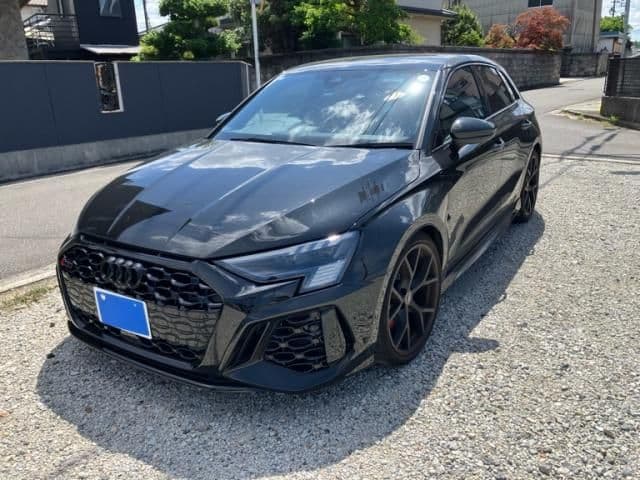 AUDI