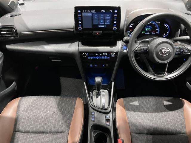 Car thumbnail 3