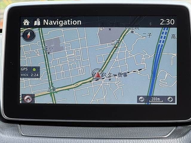 Car thumbnail 3