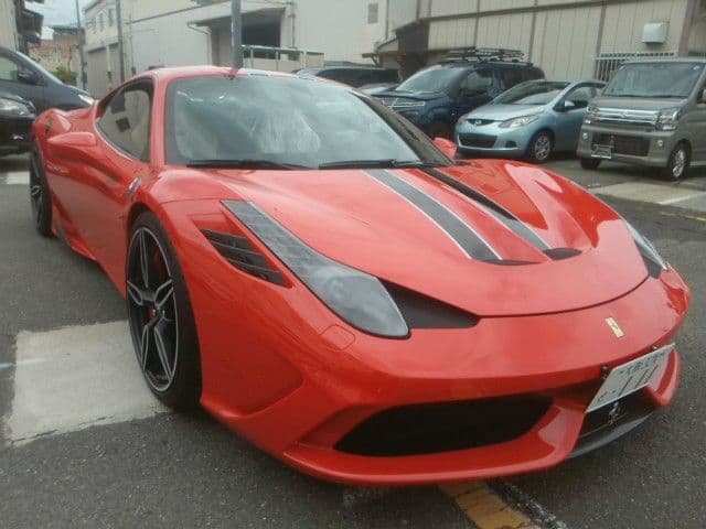 FERRARI