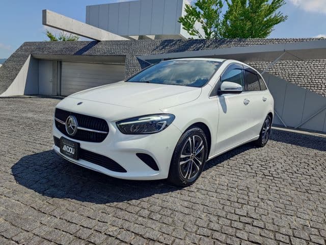 MERCEDES BENZ