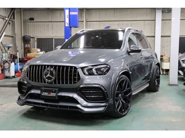 MERCEDES BENZ