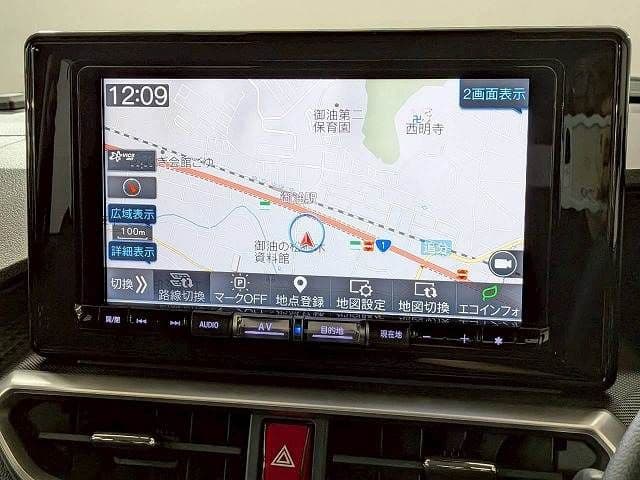 Car thumbnail 3