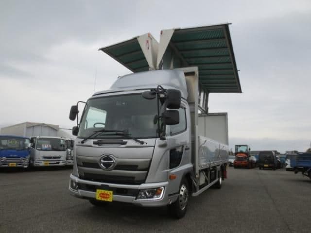 Car image 1