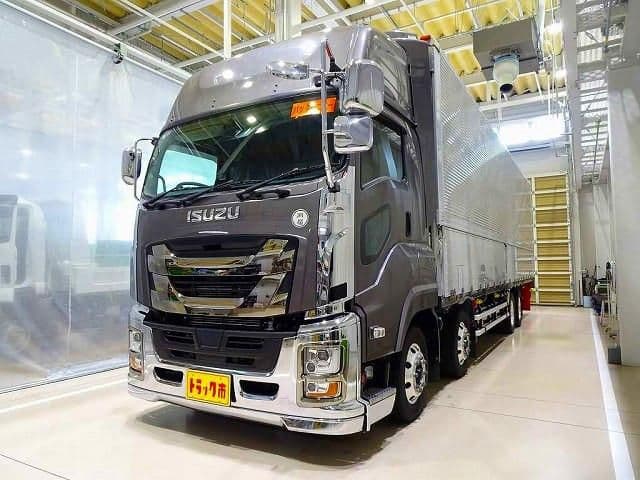 ISUZU