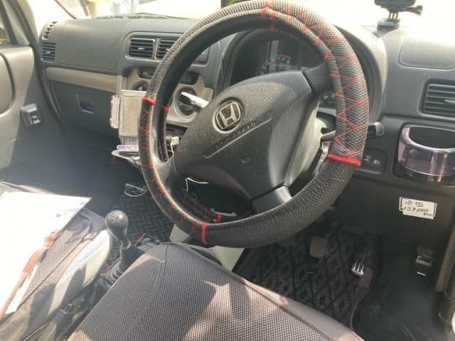 Car thumbnail 4