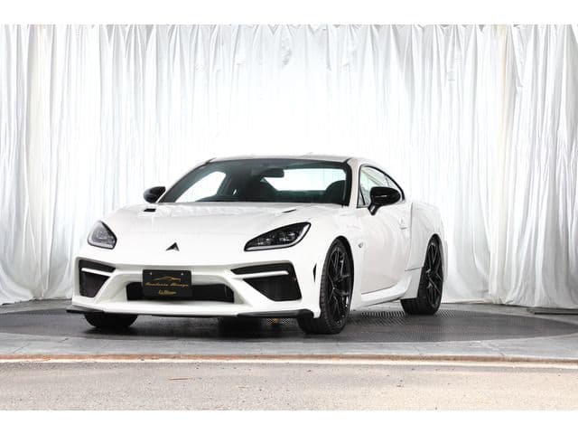Car thumbnail 3