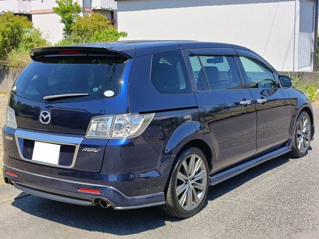 Car thumbnail 2